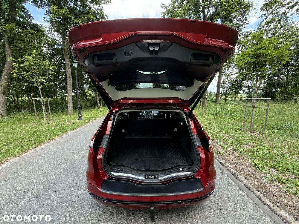 Ford Mondeo - 25