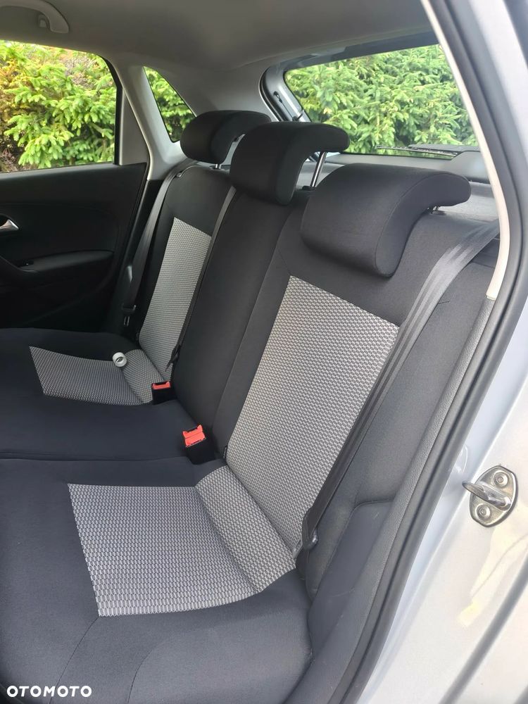 Volkswagen Polo 1.2 TDI DPF Comfortline - 4