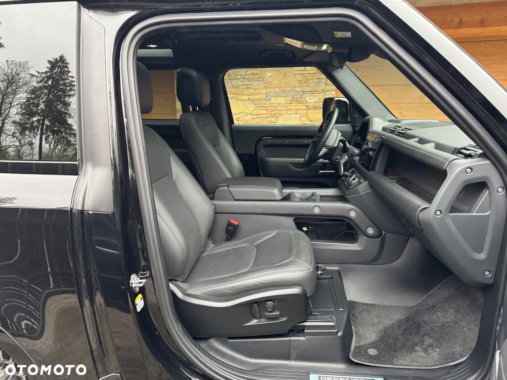 Land Rover Defender 3.0 D300 mHEV S - 15