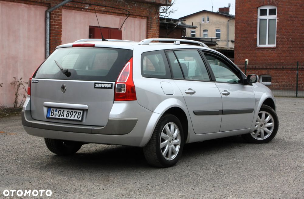 Renault Megane 1.5 dCi Privilege - 4