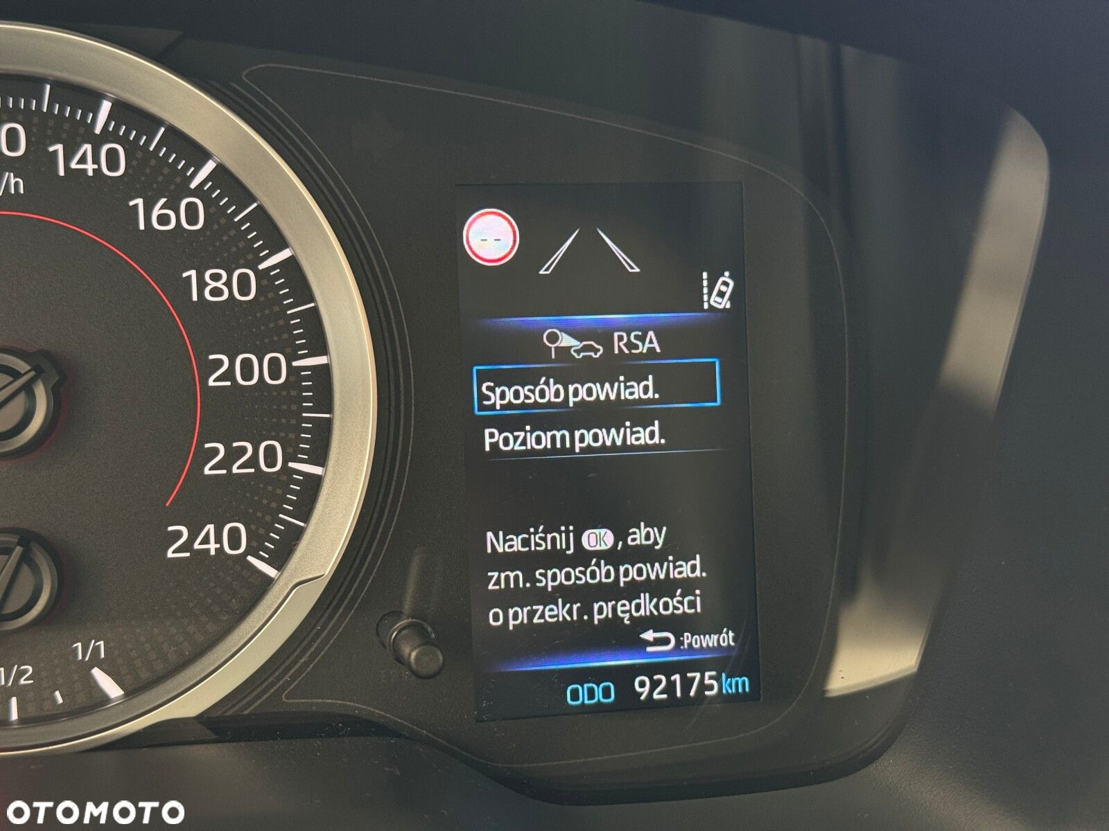 Toyota Corolla 1.5 Comfort - 33