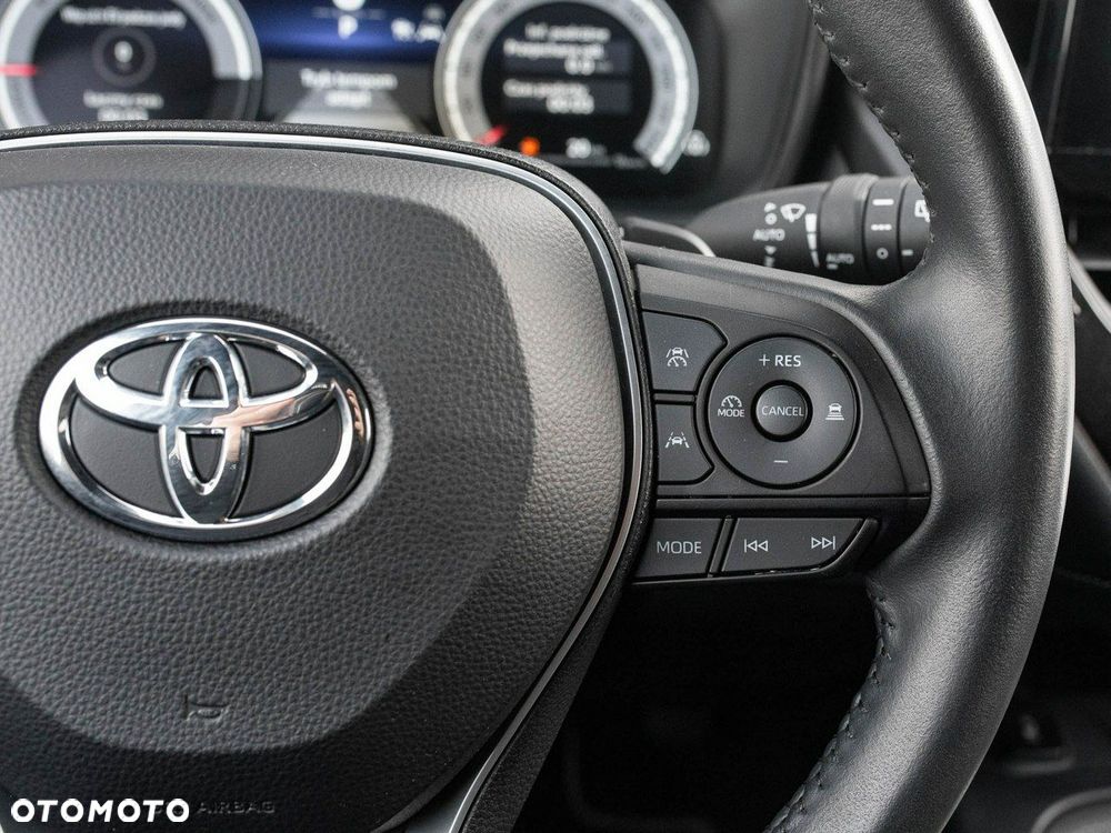 Toyota Corolla - 16