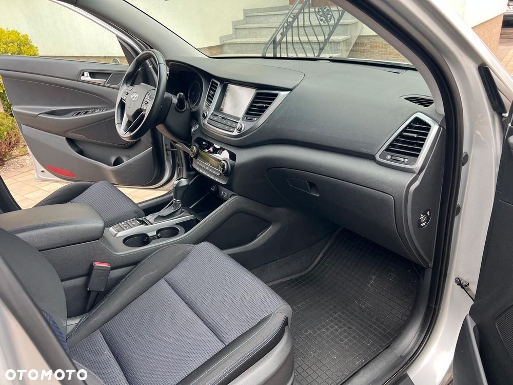 Hyundai Tucson 2.0 CRDi 4WD Automatik Passion - 11