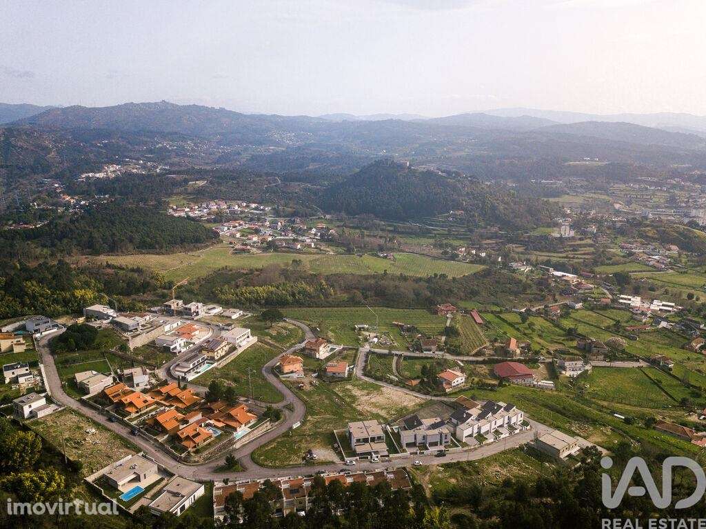 Casa / Villa T4 em Lanhoso de 209 m2 - Grande imagem: 5/40