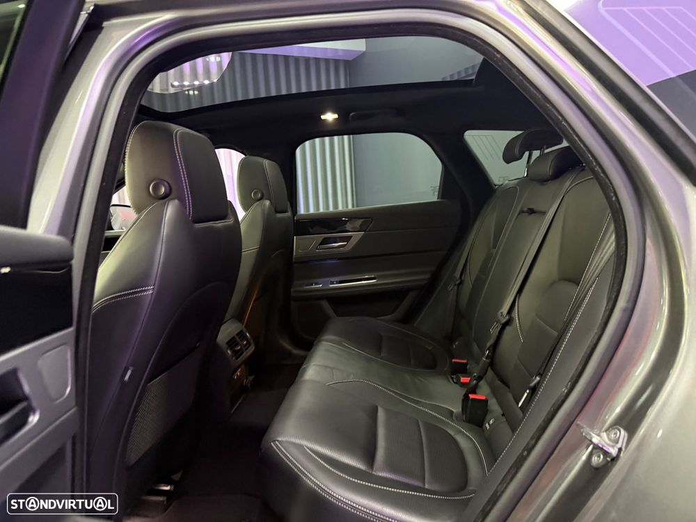 Jaguar XF Sportbrake 2.0 D R-Sport Aut. - 28