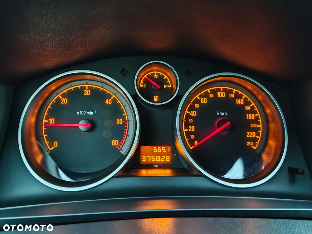 Opel Zafira 1.9 CDTI Cosmo - 6