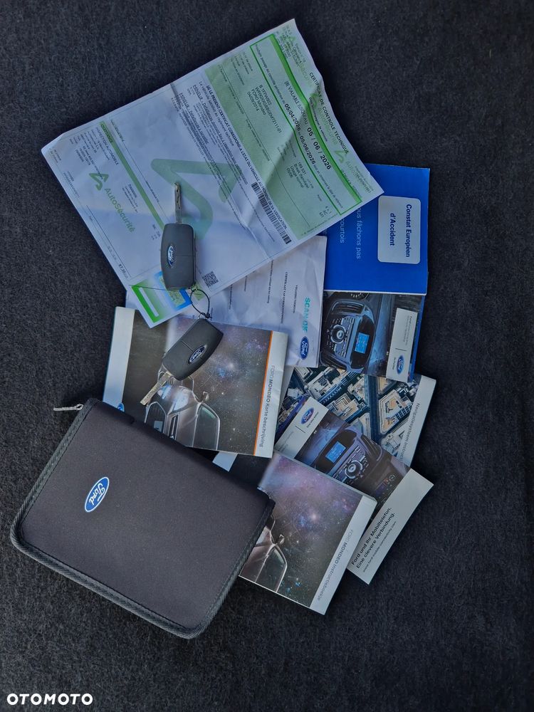 Ford Mondeo 2.0 TDCi Platinium X Plus (Titanium) - 37