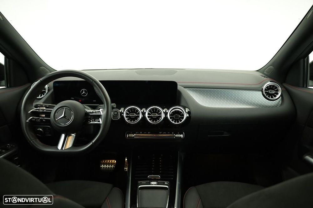 Mercedes-Benz EQA 250+ AMG Line - 8