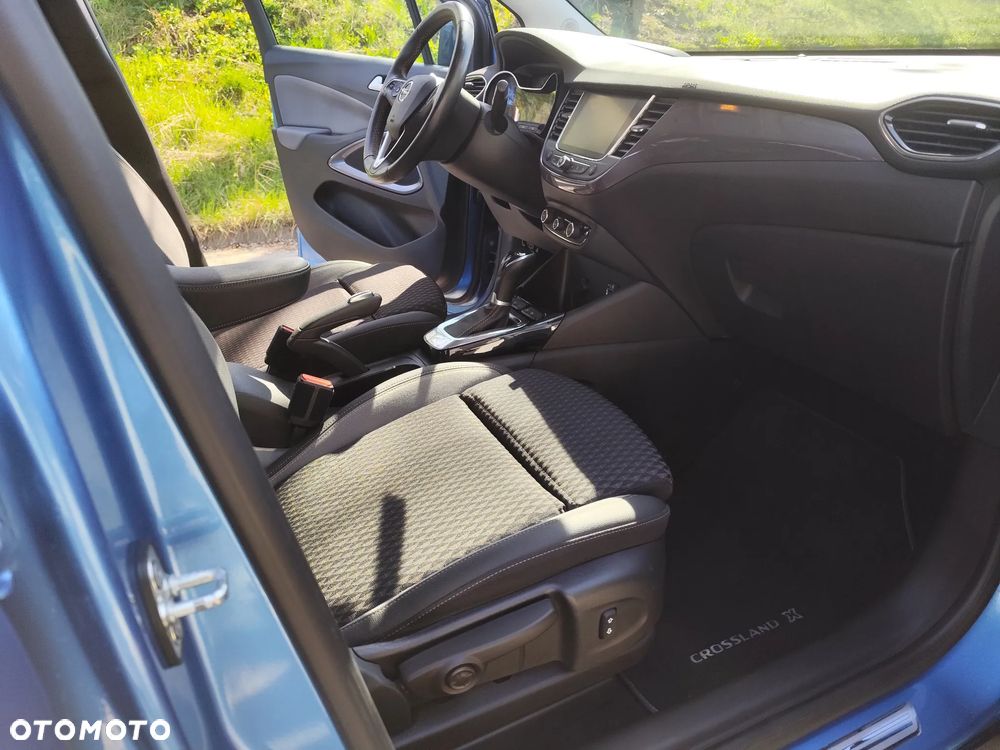 Opel Crossland X 1.2 T Edition S&S - 9