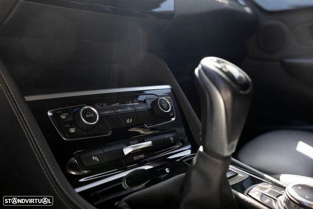 BMW 216 Active Tourer d Line Luxury - 21