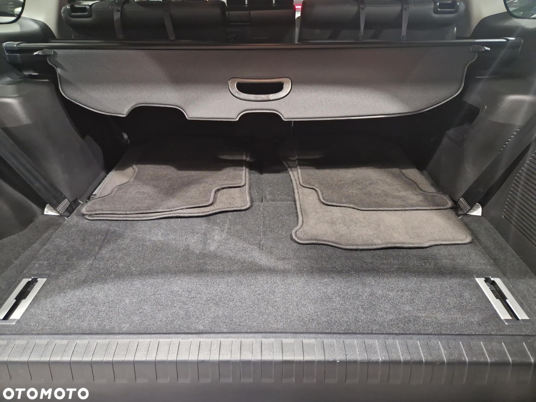 Toyota Land Cruiser LC 2.8 D-4D Executive - 11