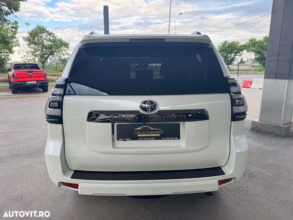 Toyota Land Cruiser 2.8l D-4D 204 CP A/T 7 locuri Luxury AVS Black - 10