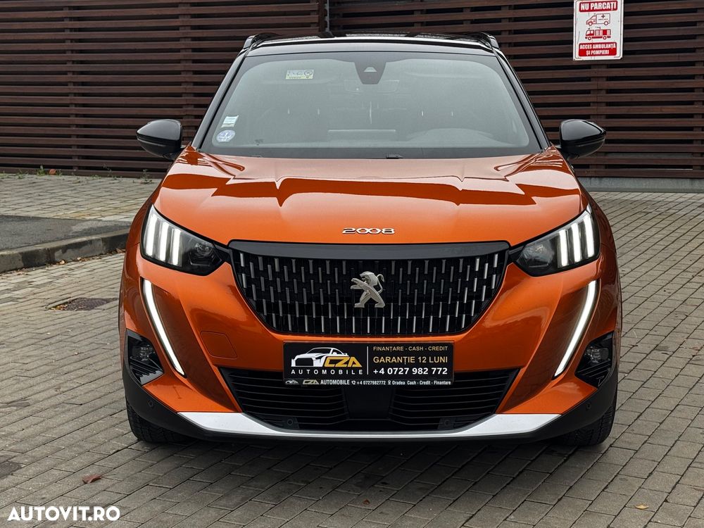 Peugeot 2008 PureTech 130 EAT8 GT - 6