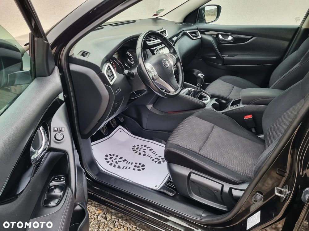 Nissan Qashqai 1.2 DIG-T Tekna EU6 - 8