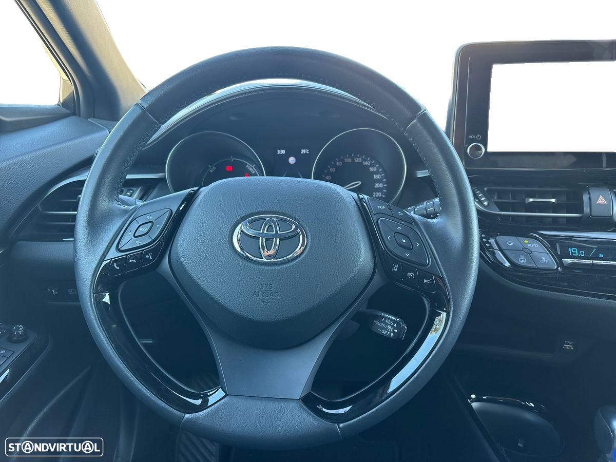 Toyota C-HR 1.8 Hybrid Square Collection - 18