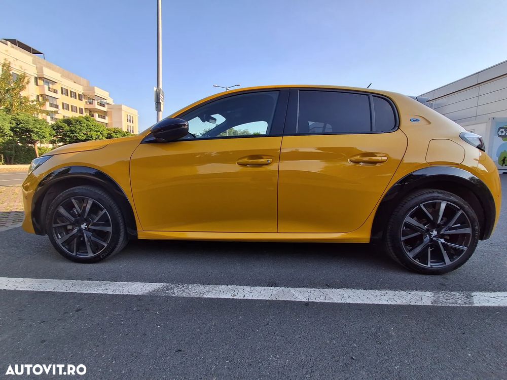 Peugeot 208 e-208 GT - 1