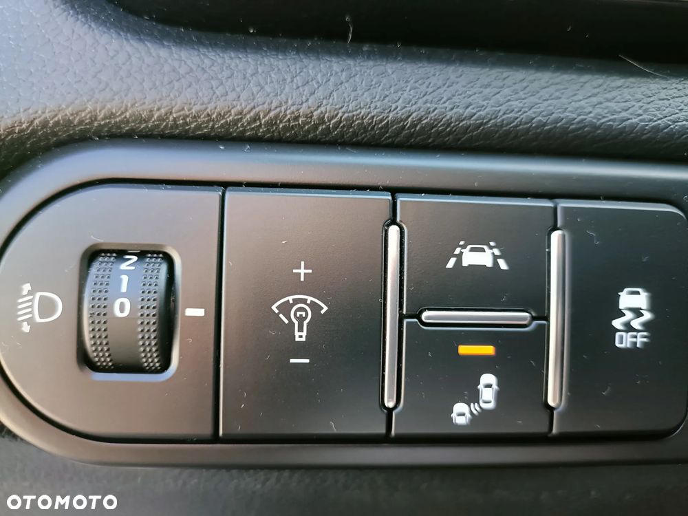 Kia XCeed 1.4 T-GDI L Business Line - 22