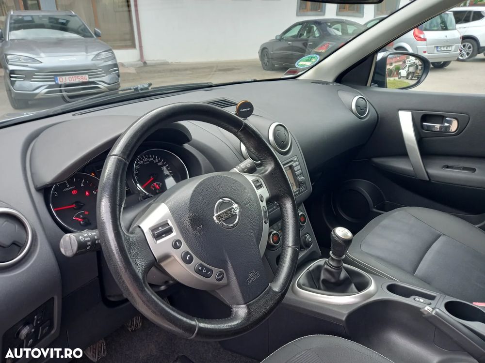 Nissan Qashqai 1.6 DCI DPF Start/Stop acenta - 10