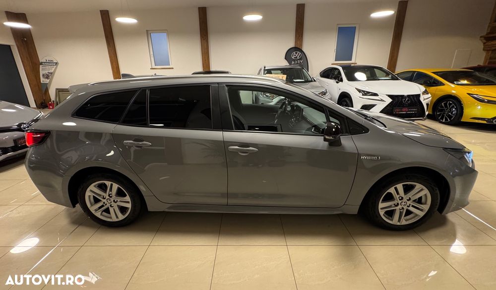 Toyota Corolla - 11