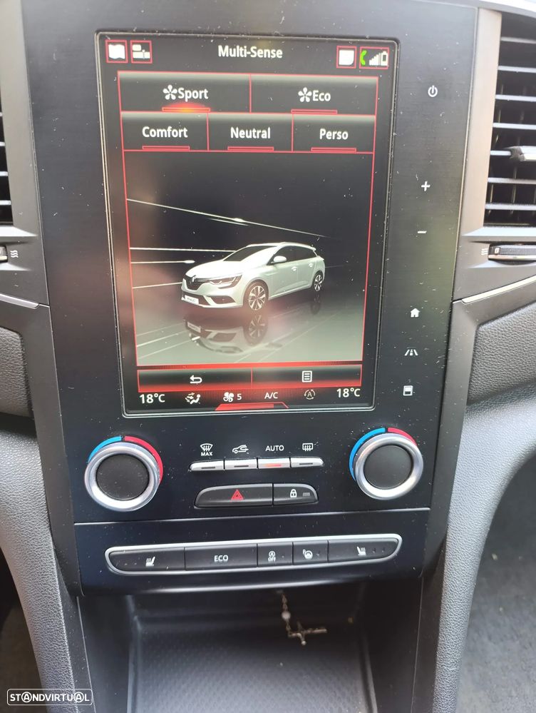 Renault Mégane Sport Tourer ENERGY dCi 110 Start & Stopp Bose Edition - 3