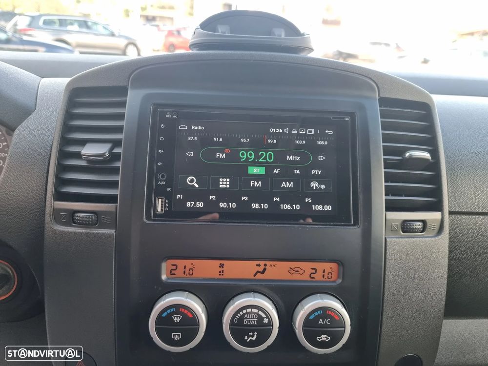 Nissan Navara 2.5 dCi CD LE 4WD - 14