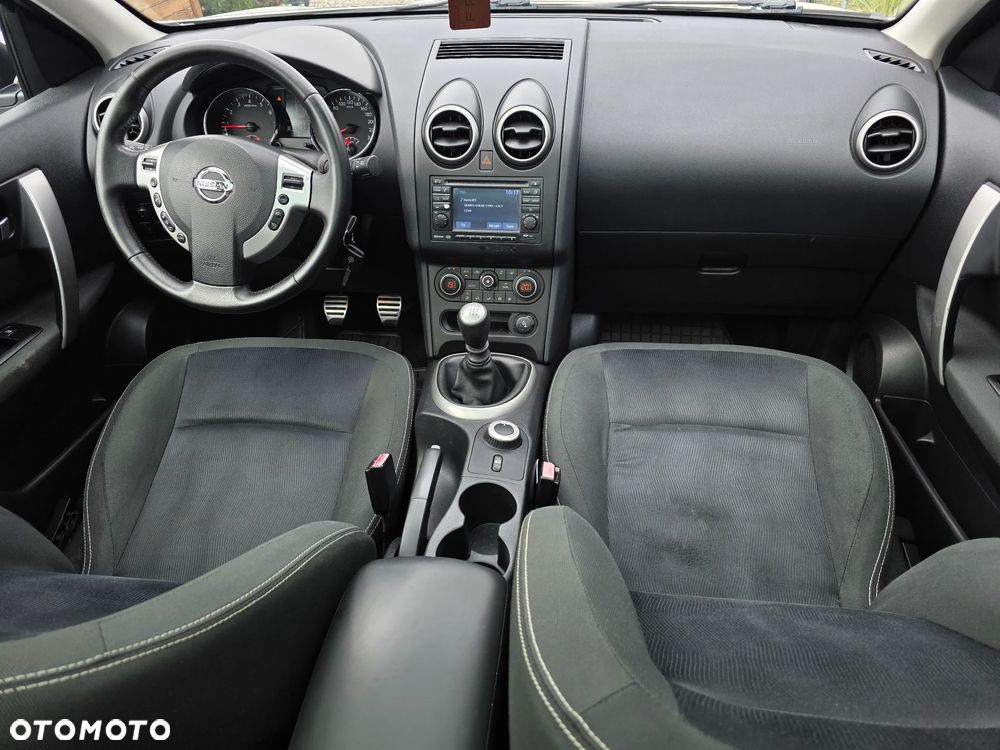 Nissan Qashqai 2.0 4x4 Tekna - 7
