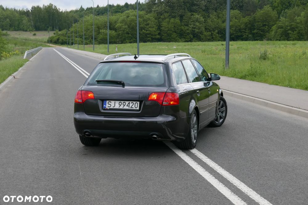 Audi A4 Avant - 10