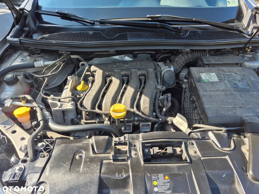 Renault Megane 1.6 16V Dynamique - 13