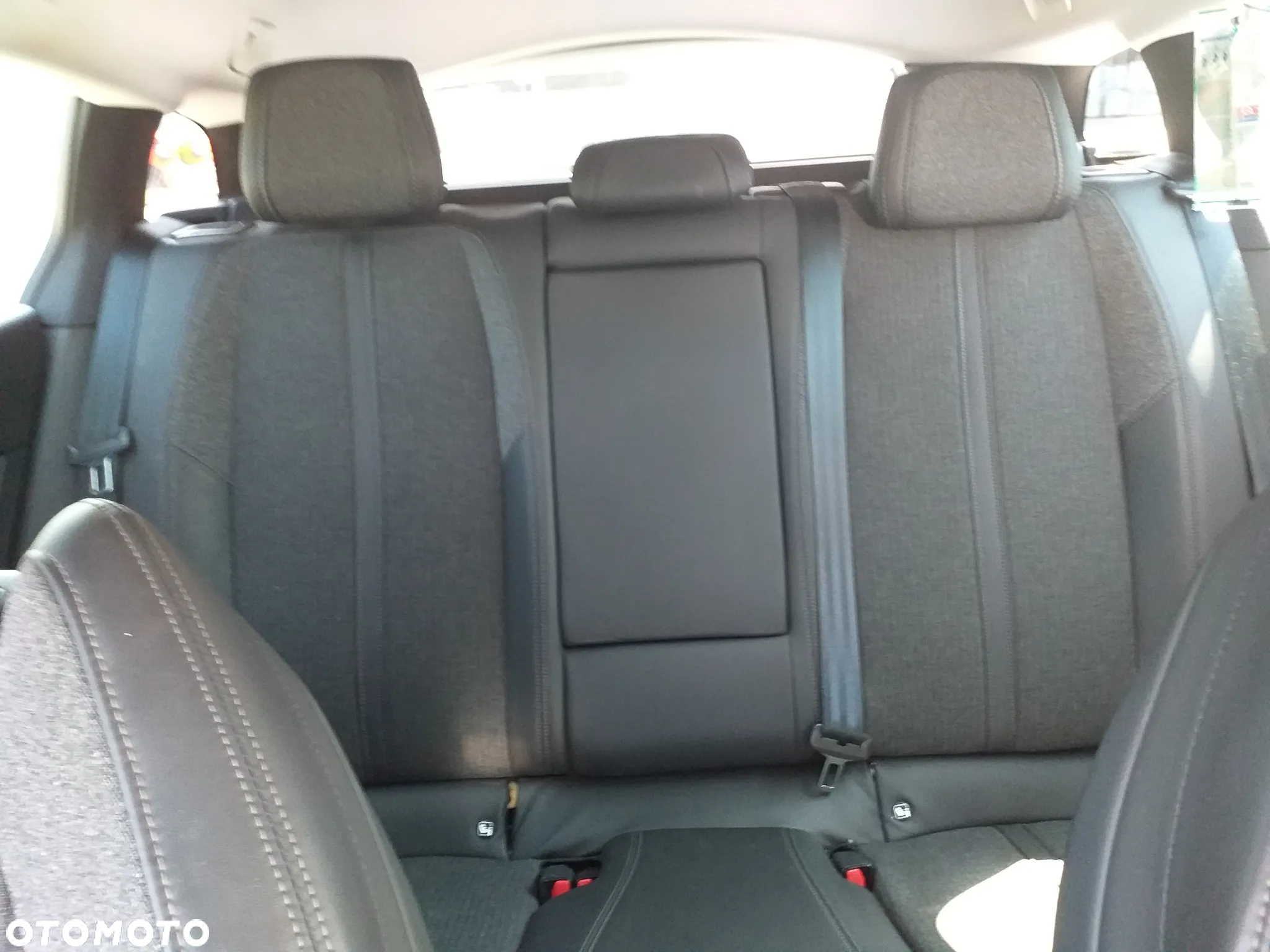 Peugeot 508 1.6 PureTech Allure Pack S&S EAT8 - 21