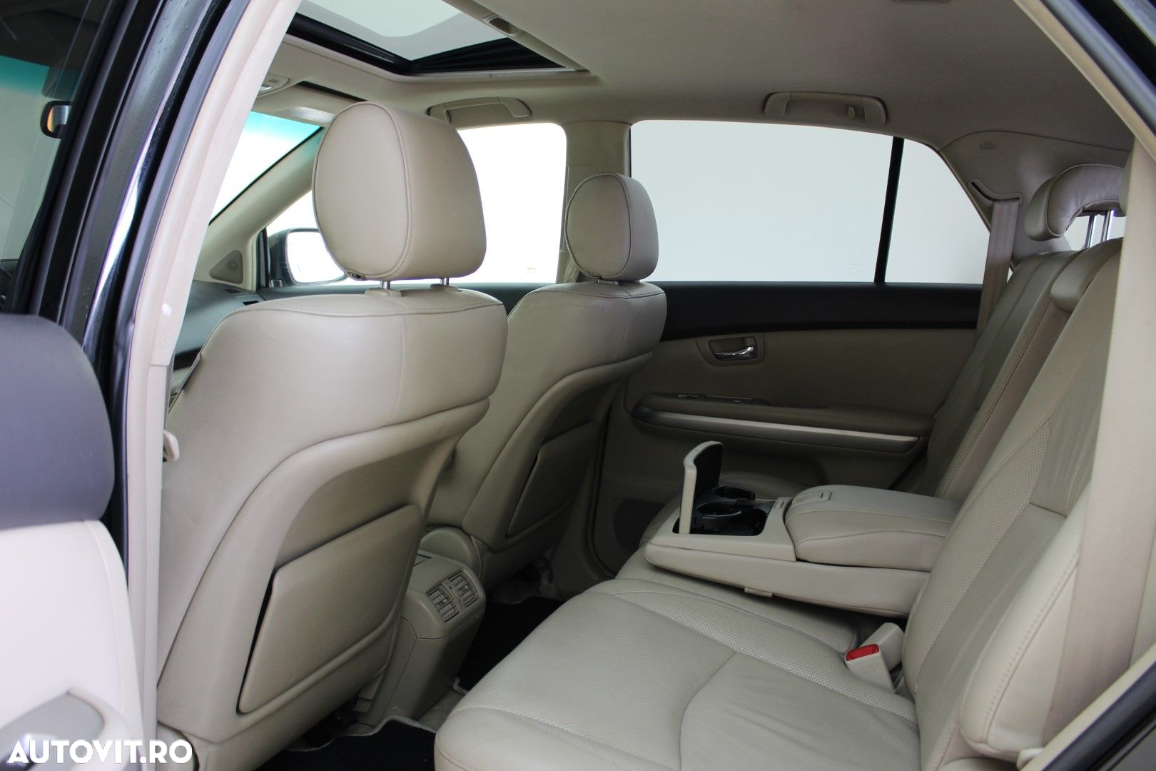 Lexus Seria RX - 9