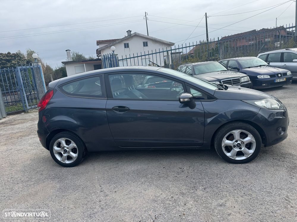 Ford Fiesta 1.4 TDCi Titanium - 23