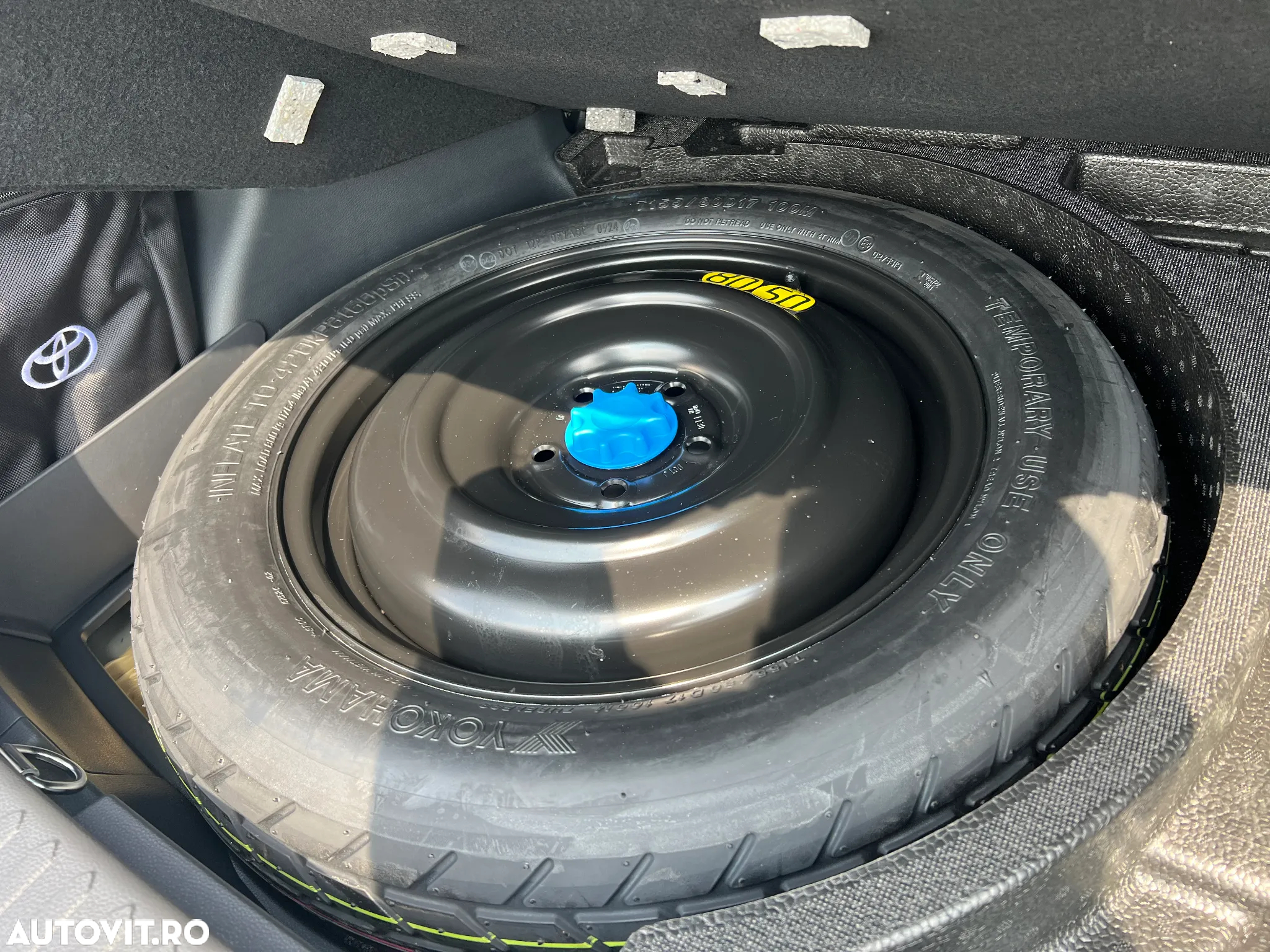 Toyota C-HR 1.8 HEV 140 CP 4x2 CVT Exclusive - 14