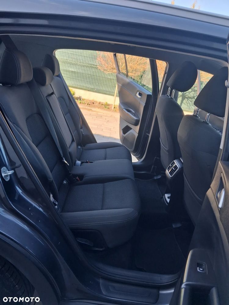 Kia Sportage - 12