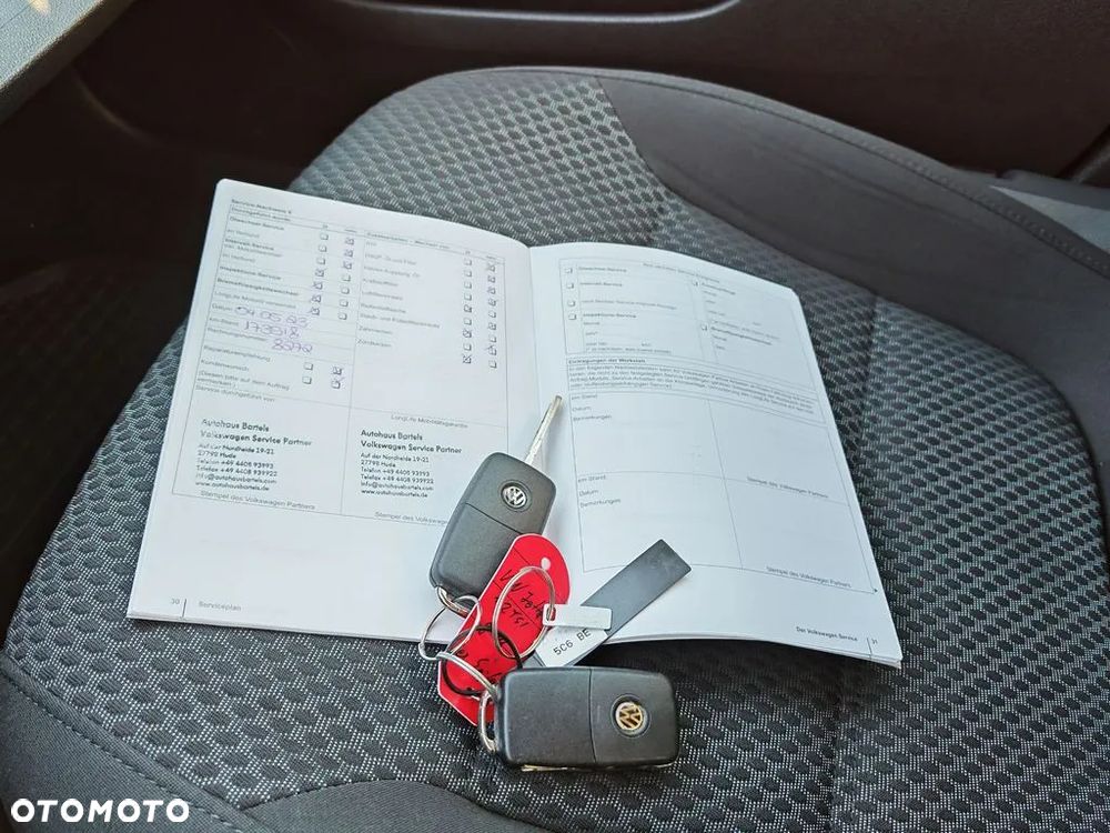 Volkswagen Jetta 1.2 TSI BlueMotion Technology Comfortline - 28