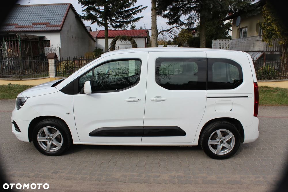 Opel Combo 1.5 D Start/Stop Innovation - 4