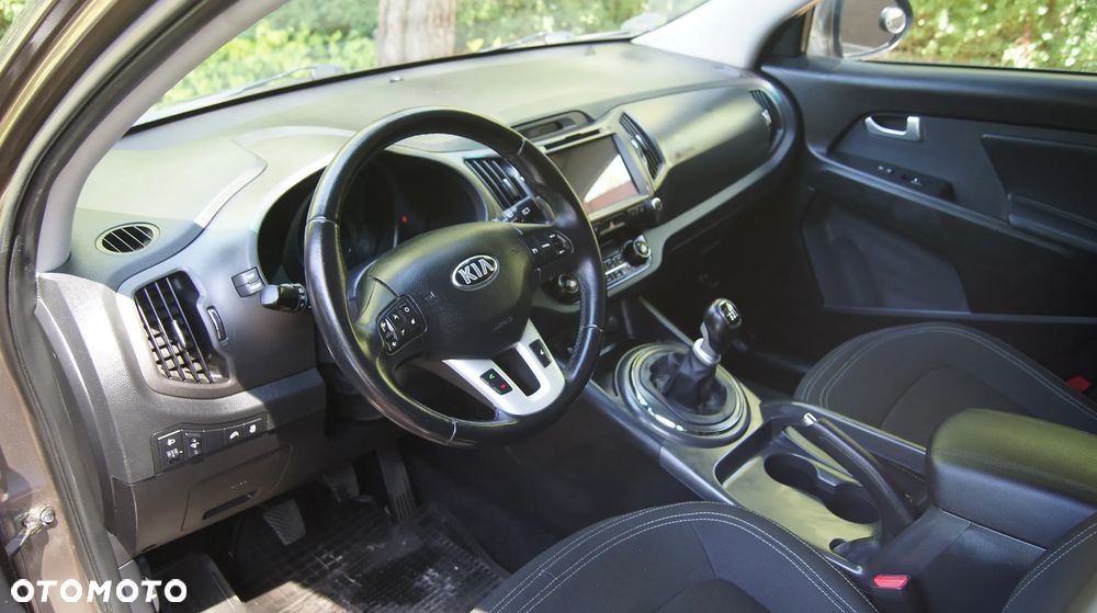 Kia Sportage 1.6 GDI L 2WD - 10