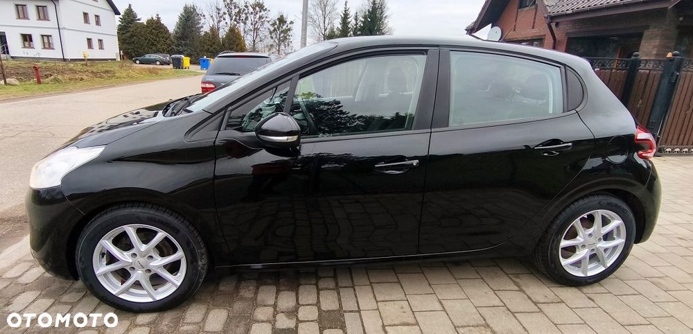 Peugeot 208 82 PureTech Style - 7