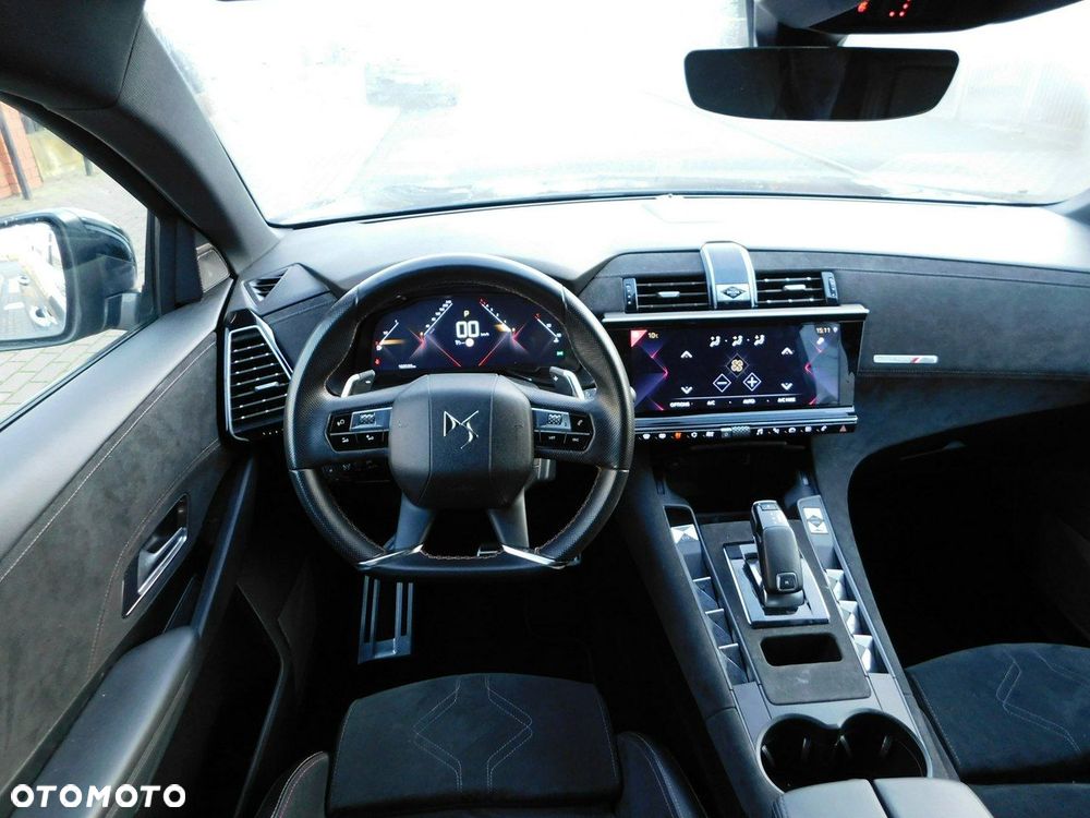 DS Automobiles DS 7 Crossback 2.0 BlueHDi Performance Line + - 8