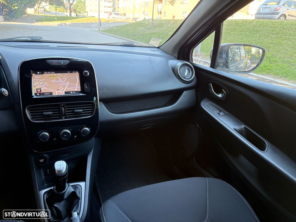 Renault Clio 1.5 dCi Limited EDition - 15