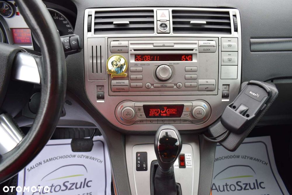 Ford Kuga - 27