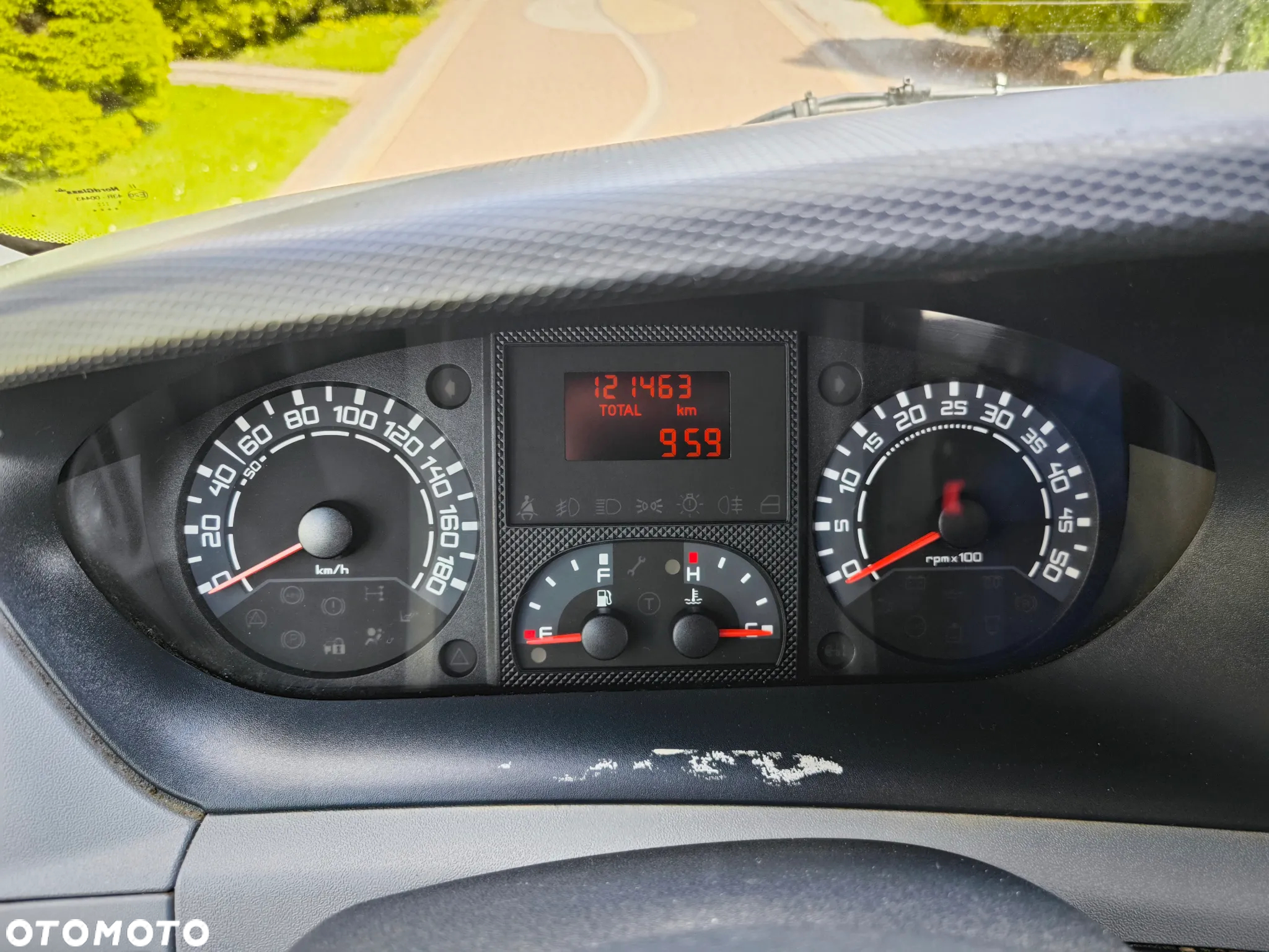 Iveco 35C15 35 C 15 121tyś przebiegu, VAT23% DOCA 7os Zarejestrowany Bliźniak, 3,5t hak - 17