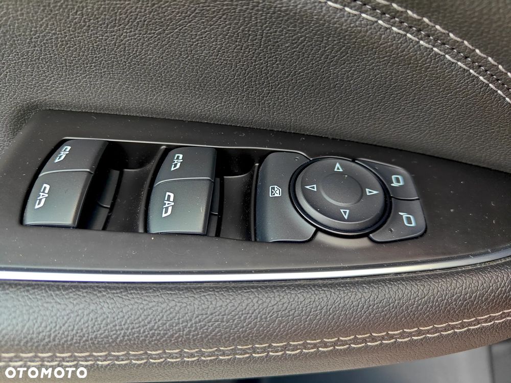 Opel Insignia - 26