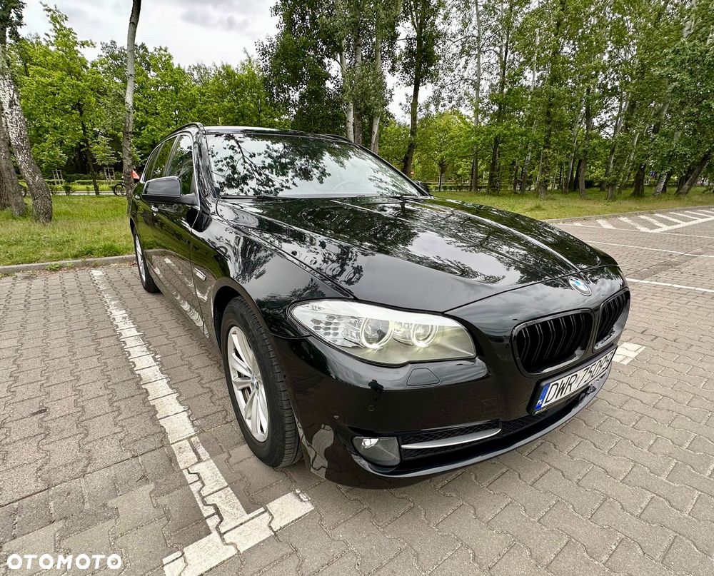 BMW Seria 5 530d xDrive - 6