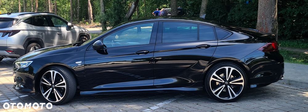 Opel Insignia 2.0 BiTurbo D 4x4 Automatik Ultimate Exclusive - 6