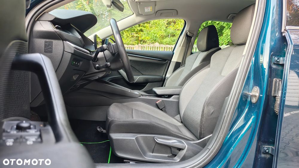 Skoda Octavia 2.0 TDI (Green tec) DSG Ambition - 5
