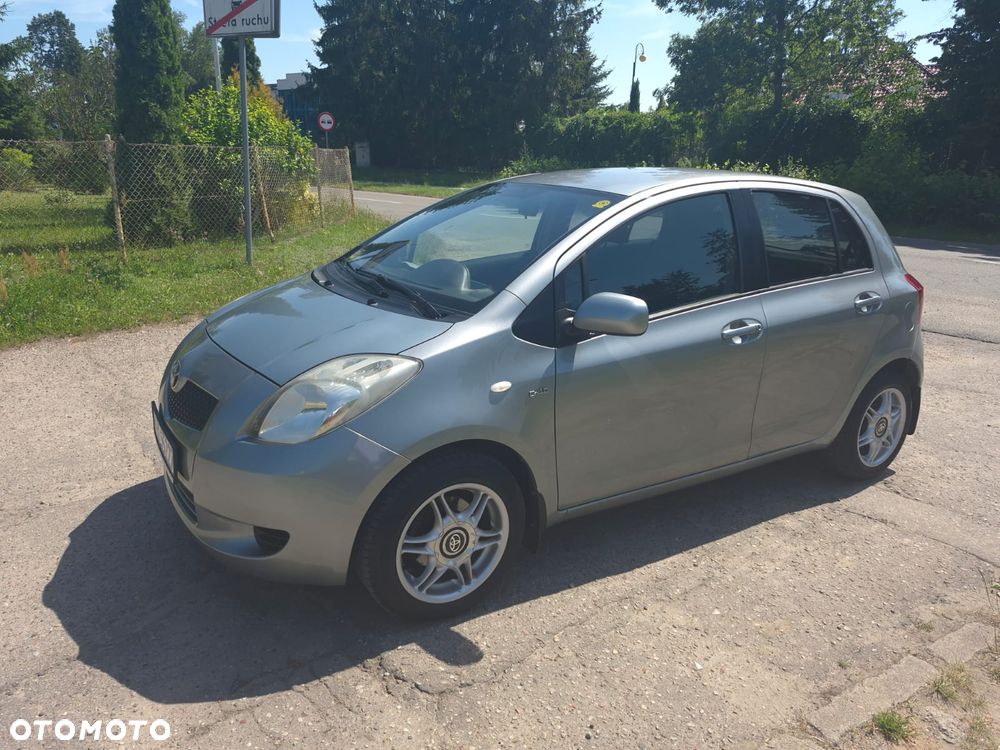 Toyota Yaris 1.4 D-4D Prestige - 7