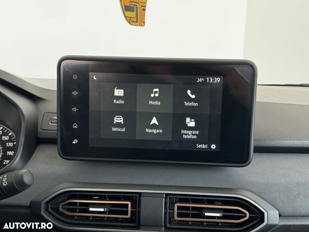 Dacia Sandero TCe 90 MT5 Journey - 11