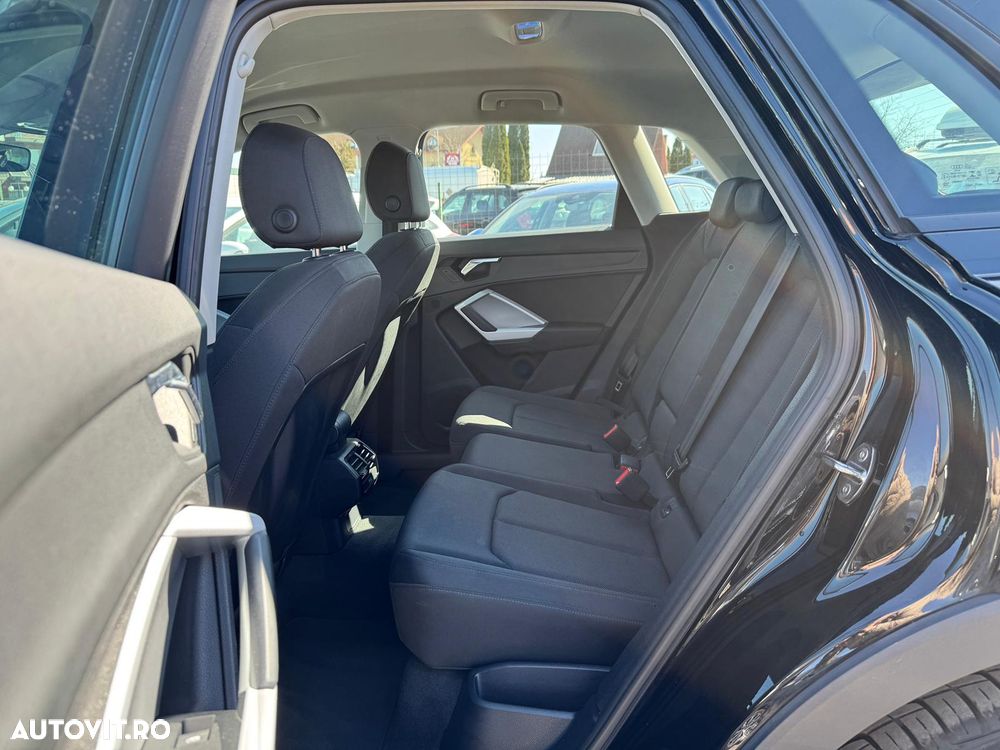 Audi Q3 45 TFSIe S tronic - 9