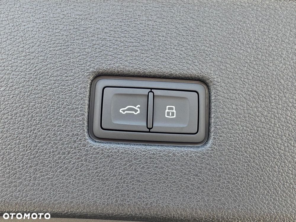 Audi Q8 TDI mHEV 210 kW Quattro Tiptronic - 37