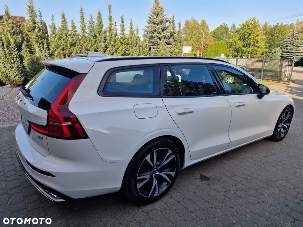 Volvo V60 B4 D Plus Dark - 10